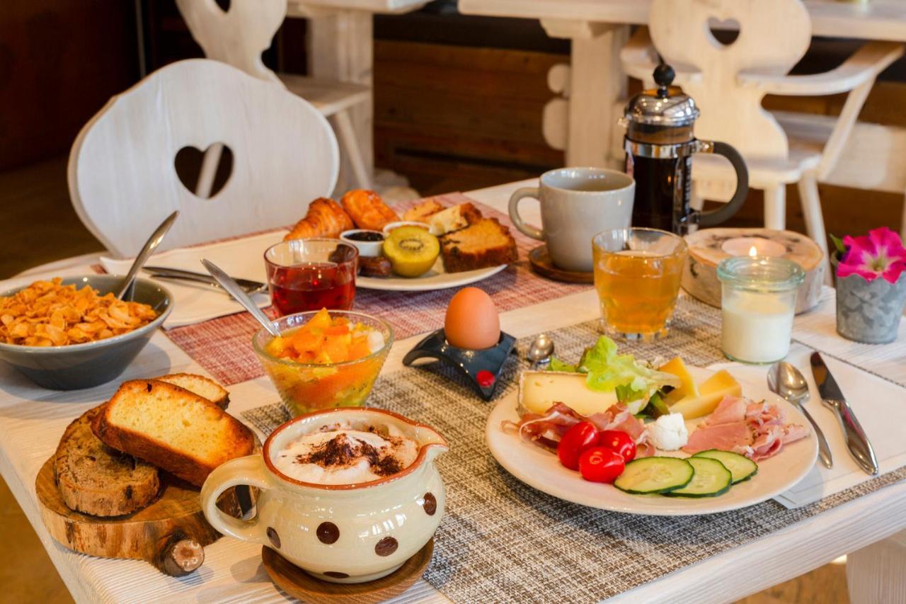 Hotel La Ferme Du Chozal, Chalet De Tradition Hauteluce Eksteriør billede
